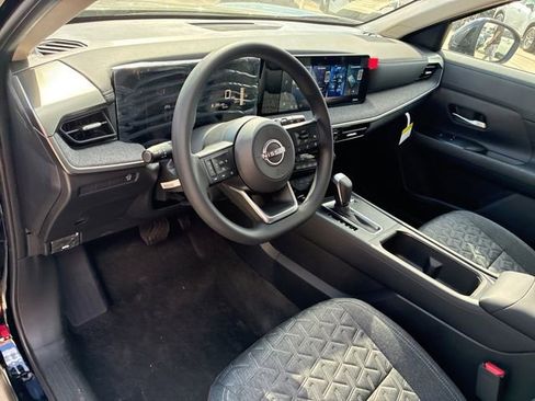 New 2026 Nissan Kicks SV w/ Cold Weather Package FWD image 11