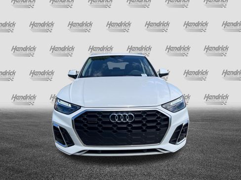 Certified 2023 Audi Q5 2.0T Premium w/ Convenience Package AWD/4WD image 3