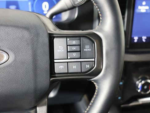 Used 2024 Ford F250 Platinum AWD/4WD image 21