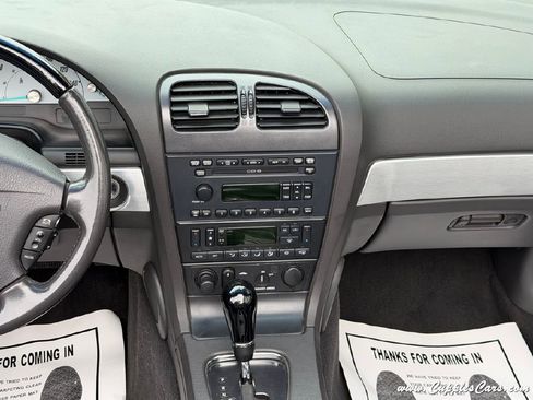 Used 2002 Ford Thunderbird RWD image 21