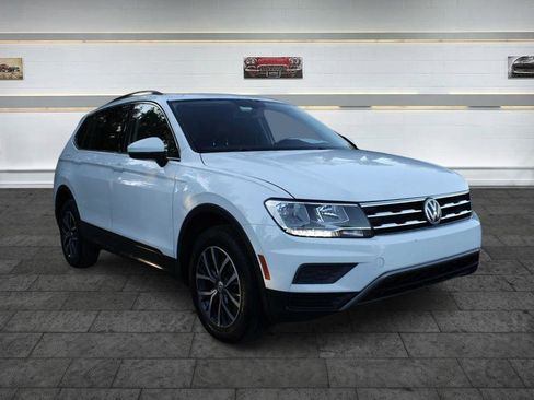 Used 2019 Volkswagen Tiguan SE w/ Panoramic Sunroof Package FWD image 1