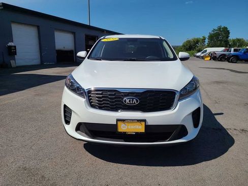 Used 2020 Kia Sorento LX AWD/4WD image 3