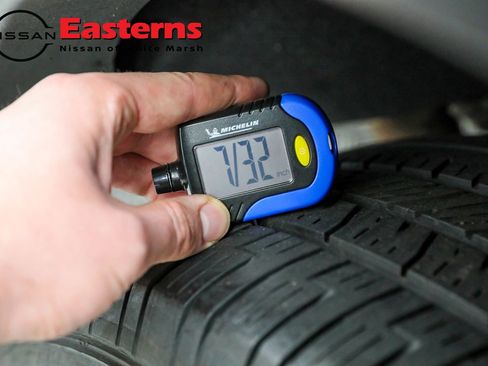 Used 2023 Nissan Pathfinder SL image 55