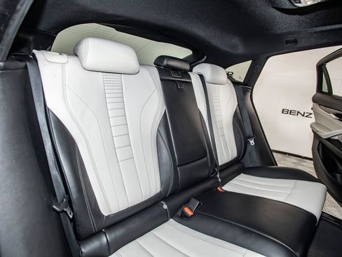 Used 2019 BMW X6 sDrive35i w/ Executive Package RWD image 16