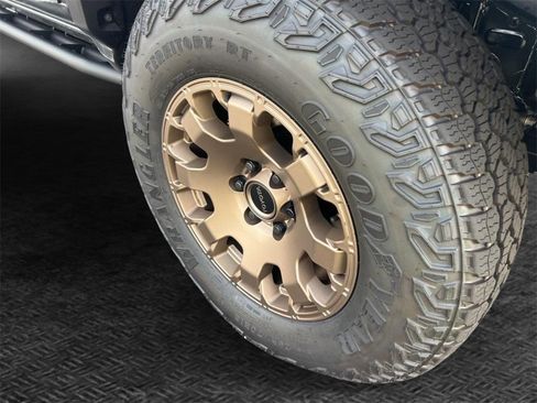 New 2025 Toyota Tacoma Trailhunter image 15