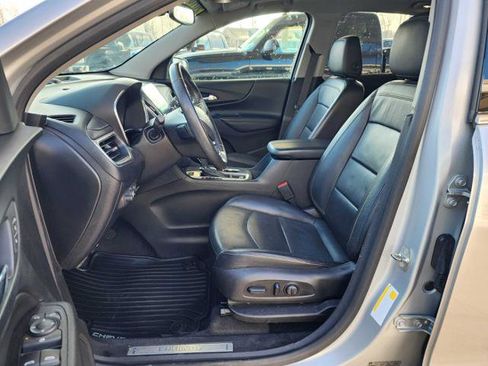 Used 2018 Chevrolet Equinox Premier FWD image 11