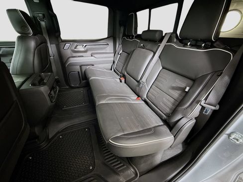 Used 2023 GMC Sierra 1500 AT4X AWD/4WD image 25