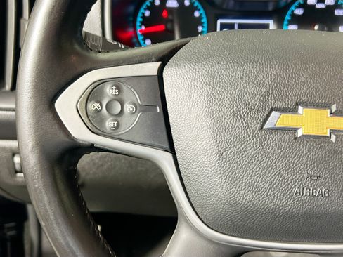 Used 2021 Chevrolet Colorado LT image 18
