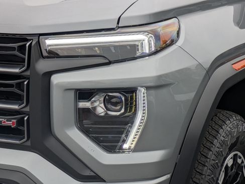 New 2026 GMC Canyon AT4 AWD/4WD image 7