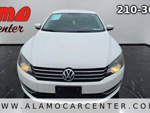 Used 2014 Volkswagen Passat 1.8T Wolfsburg Edition FWD image 8