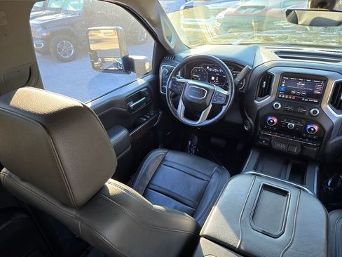 Used 2020 GMC Sierra 2500 Denali w/ Technology Package image 41