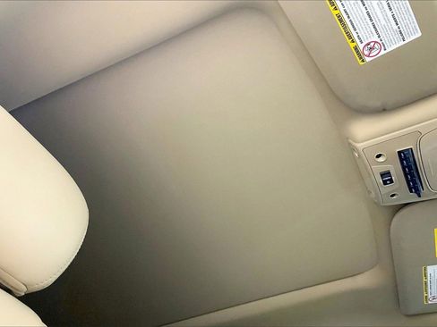 Used 2020 Ford F250 Lariat w/ Lariat Ultimate Package image 30