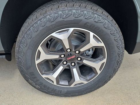 New 2026 GMC Yukon AT4 Ultimate AWD/4WD image 34