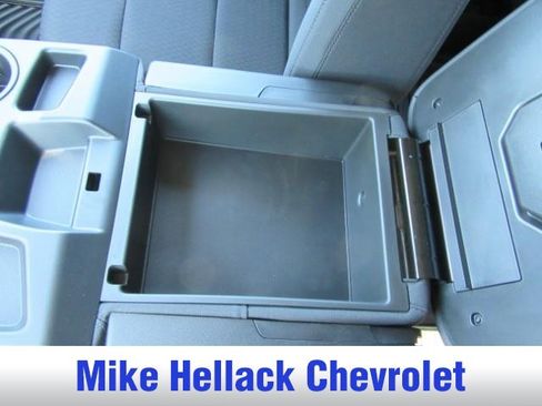 New 2026 Chevrolet Silverado 1500 Custom Trail Boss w/ LPO, Dark Essentials Package AWD/4WD image 15