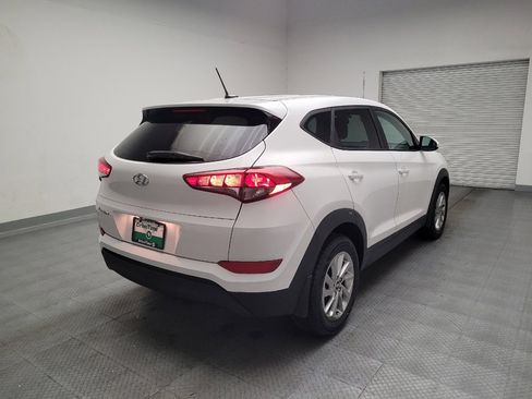 Used 2016 Hyundai Tucson SE FWD image 9