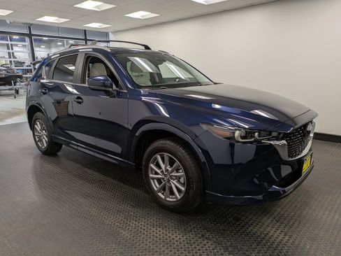 Certified 2025 MAZDA CX-5 AWD 2.5 S image 3
