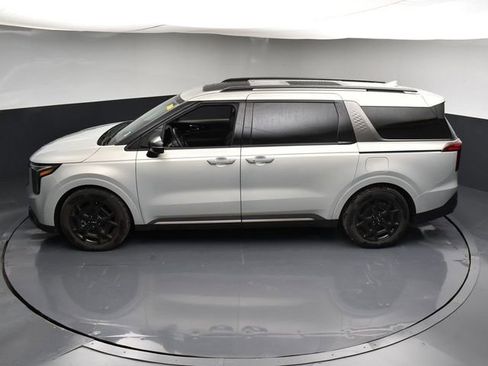 Used 2025 Kia Carnival SX Prestige FWD image 47
