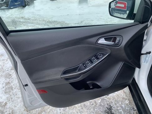 Used 2015 Ford Focus Titanium image 20