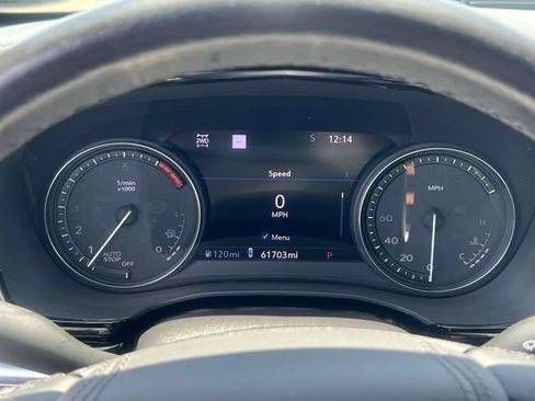 Used 2024 Cadillac XT6 Premium Luxury w/ Platinum Package AWD/4WD image 29