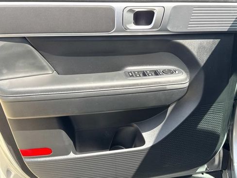 Used 2025 Hyundai Santa Fe SEL FWD image 23