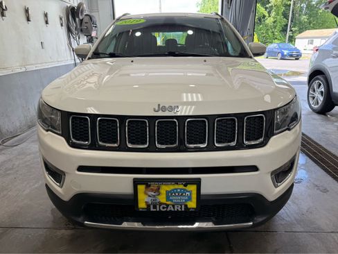 Used 2019 Jeep Compass Limited AWD/4WD image 2