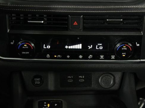 Certified 2025 Nissan Rogue SV w/ SV Premium Package FWD image 23