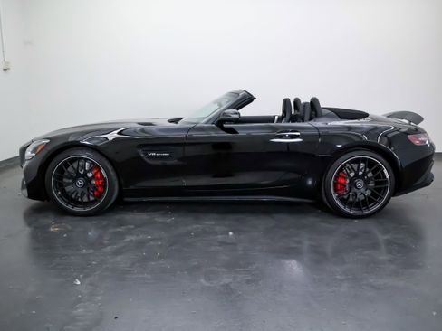 Used 2021 Mercedes-Benz AMG GT Roadster image 8