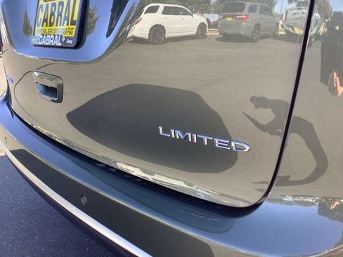 New 2027 Chrysler Pacifica Limited w/ Family Tech Group FWD image 43