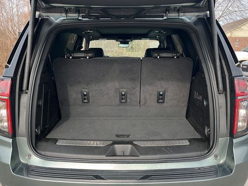 Used 2024 Chevrolet Tahoe High Country image 36