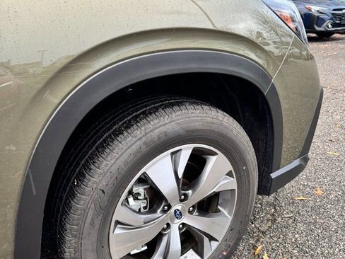 Used 2025 Subaru Ascent Premium image 15