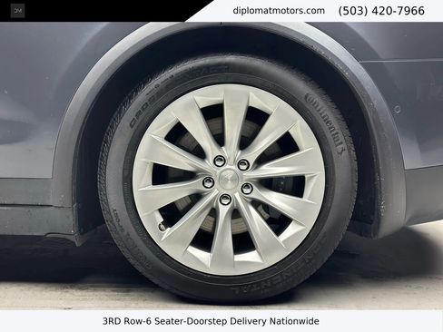 Used 2018 Tesla Model X 75D image 33