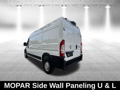 Used 2025 RAM ProMaster 2500 w/ Convenience Group FWD image 5