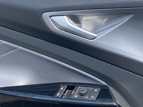 Certified 2023 Volkswagen ID.4 Pro S AWD/4WD image 17