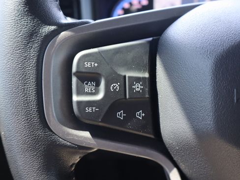 Used 2022 Ford Bronco Black Diamond AWD/4WD image 16