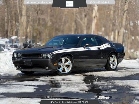 Used 2014 Dodge Challenger R/T image 1