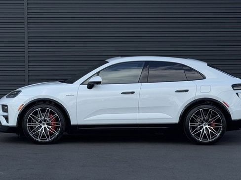 New 2025 Porsche Macan Turbo Electric image 2