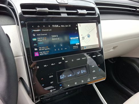 Used 2023 Hyundai Tucson Limited AWD/4WD image 6