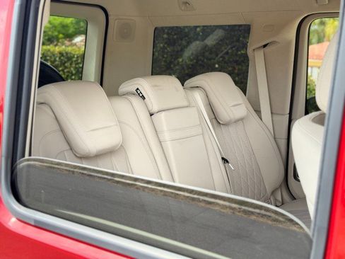 Used 2024 Mercedes-Benz G 63 AMG 4MATIC image 33