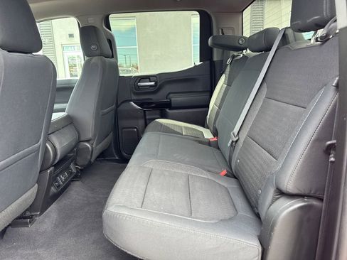 Used 2019 Chevrolet Silverado 1500 LT Trail Boss AWD/4WD image 26
