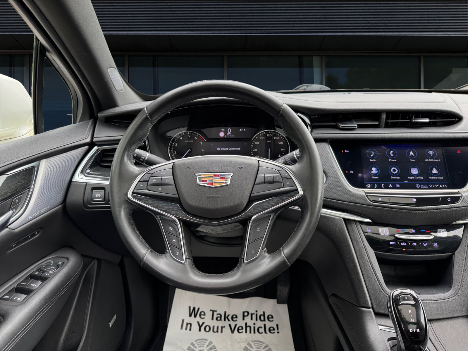 Used 2020 Cadillac XT5 Premium Luxury AWD/4WD image 4