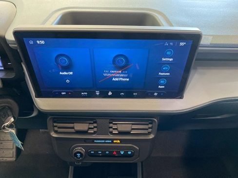 New 2025 Ford Maverick XL image 20