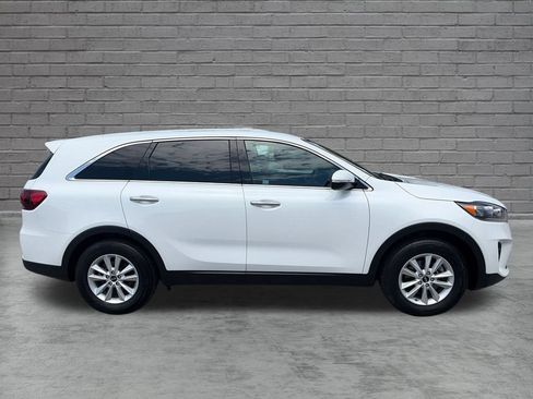 Used 2020 Kia Sorento L FWD image 7