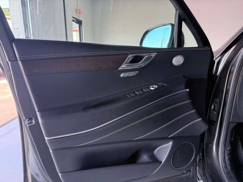 Used 2024 Genesis GV80 3.5T AWD/4WD image 9
