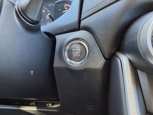 Used 2025 Toyota RAV4 XLE image 7