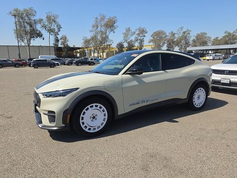 Used 2025 Ford Mustang Mach-E GT AWD/4WD image 1