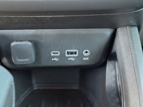 Used 2023 Chevrolet TrailBlazer LT image 23