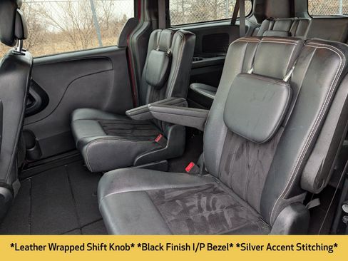 Used 2018 Dodge Grand Caravan SXT w/ Blacktop Package image 19