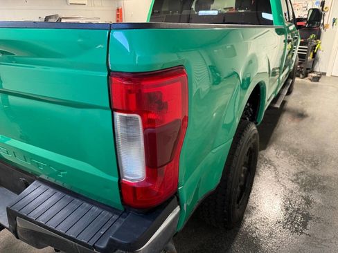Used 2019 Ford F250 XLT w/ XLT Value Package AWD/4WD image 5