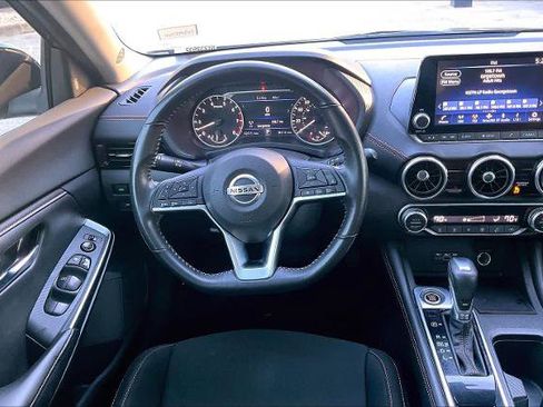 Certified 2022 Nissan Sentra SR image 5