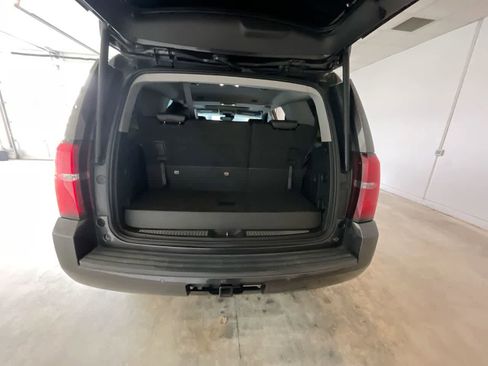 Used 2018 Chevrolet Tahoe LT image 25